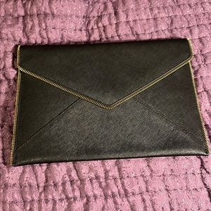REBECCA MINKOFF LEO ENVELOPE CLUTCH BLACK, with gold zipper trim